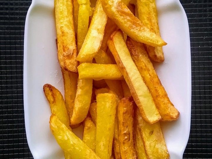 hähnchenkeulen in der heißluftfritteuse zubereiten hähnchenkeulen in der heißluftfritteuse zubereiten