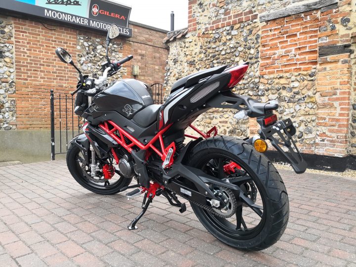 benelli bn 125 probleme benelli bn 125 probleme