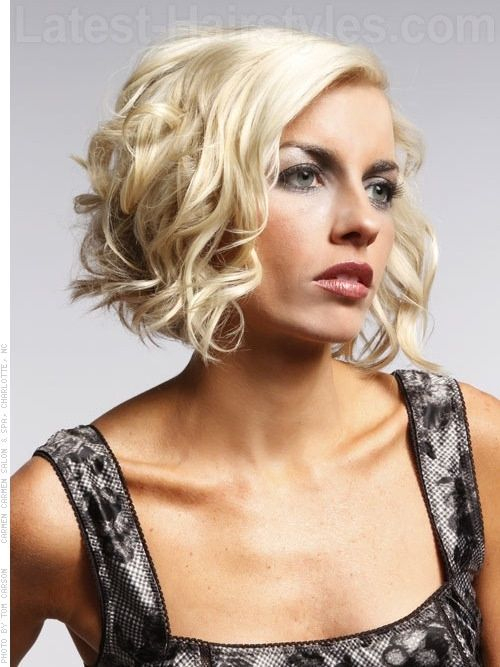 Get Hairstyle Ideas And Tips | Chin Length Hair, Curly Hair Styles concernant Chin Length Hair For Thick Wavy Hair