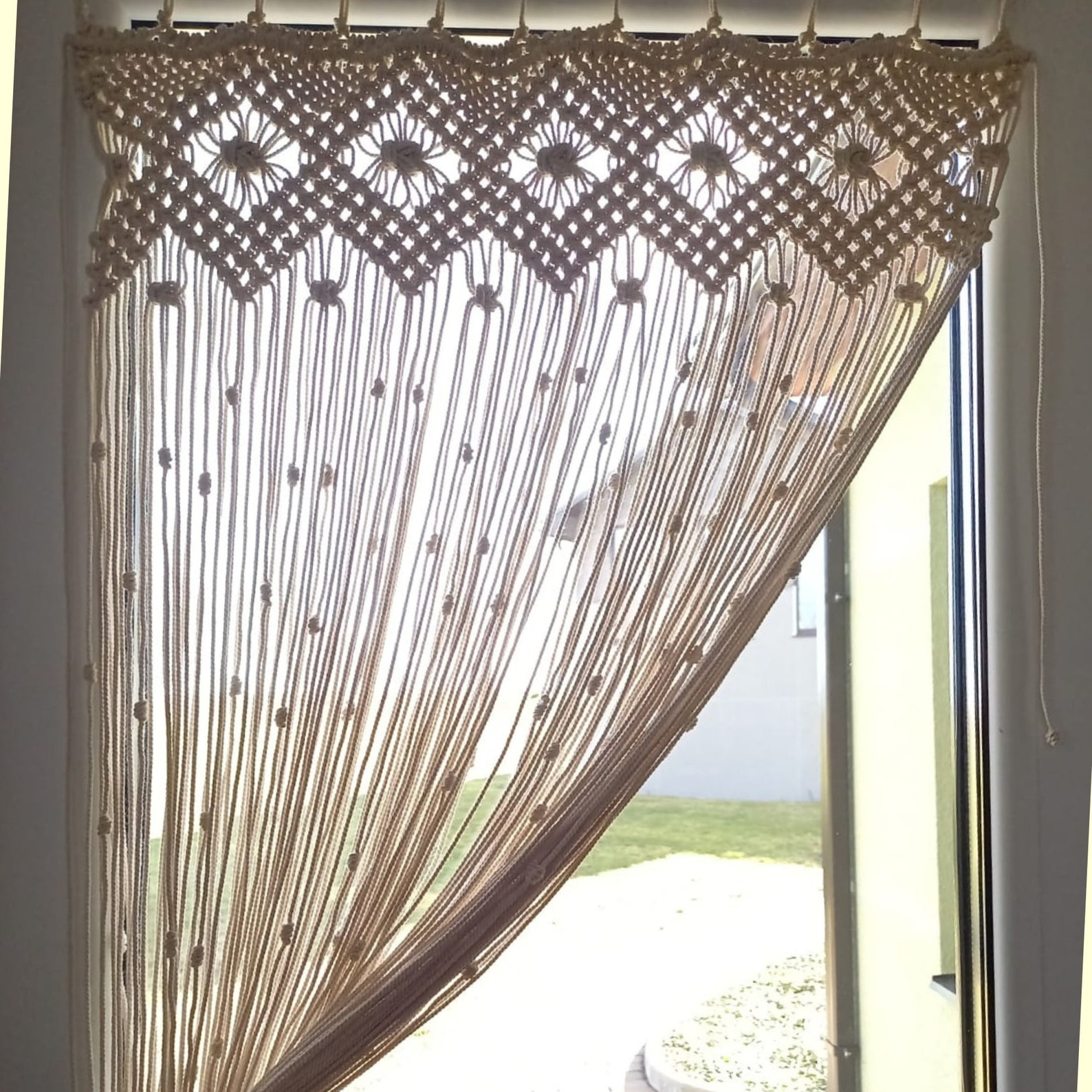 Panneau De Rideau De Macrame Pour La Fenêtre De Porte La | Etsy serapportantà Rideau De Porte Toile Ciree