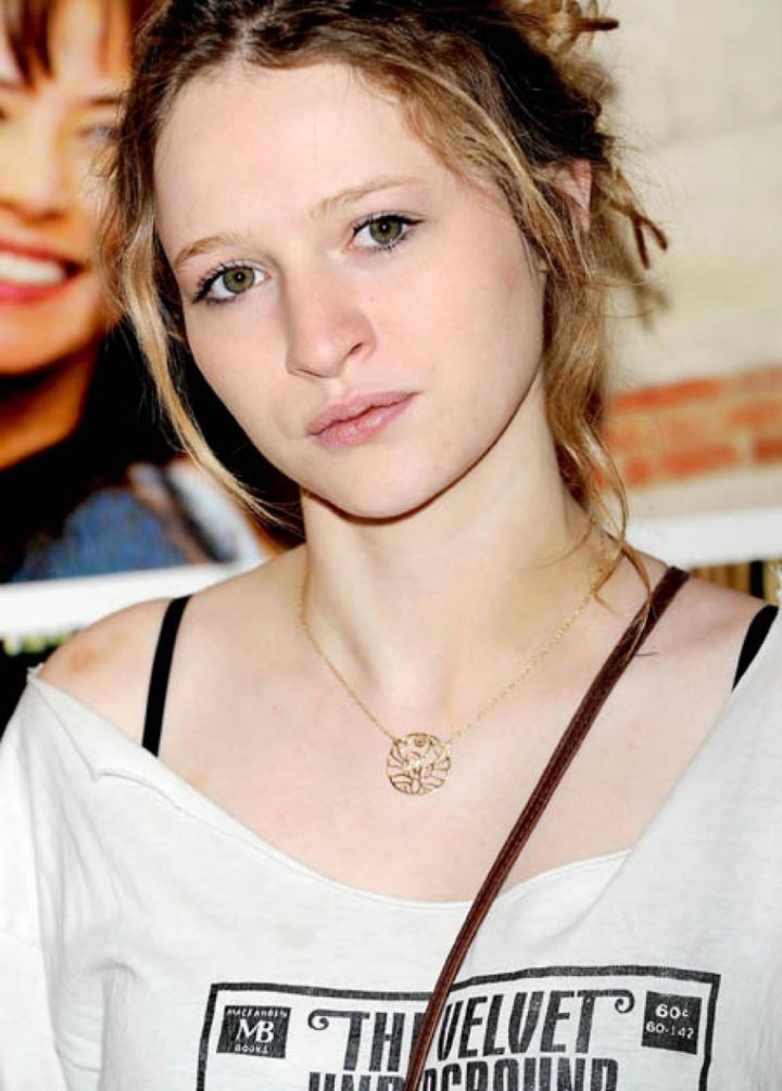 filme und serien von christa théret filme und serien von christa théret