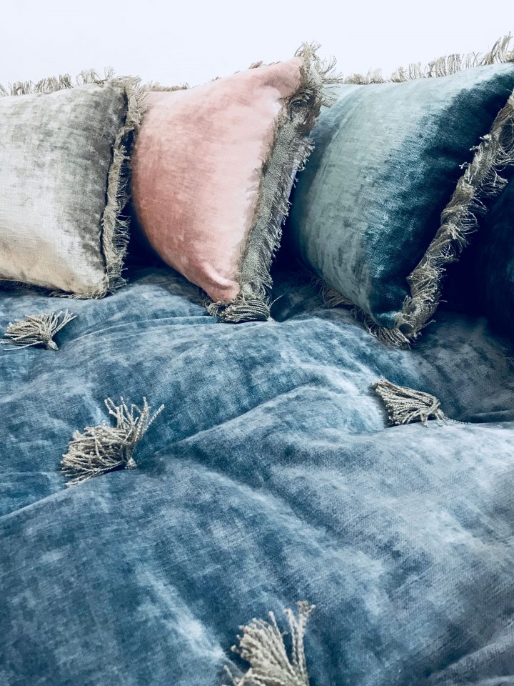 velours ameublement haut de gamme