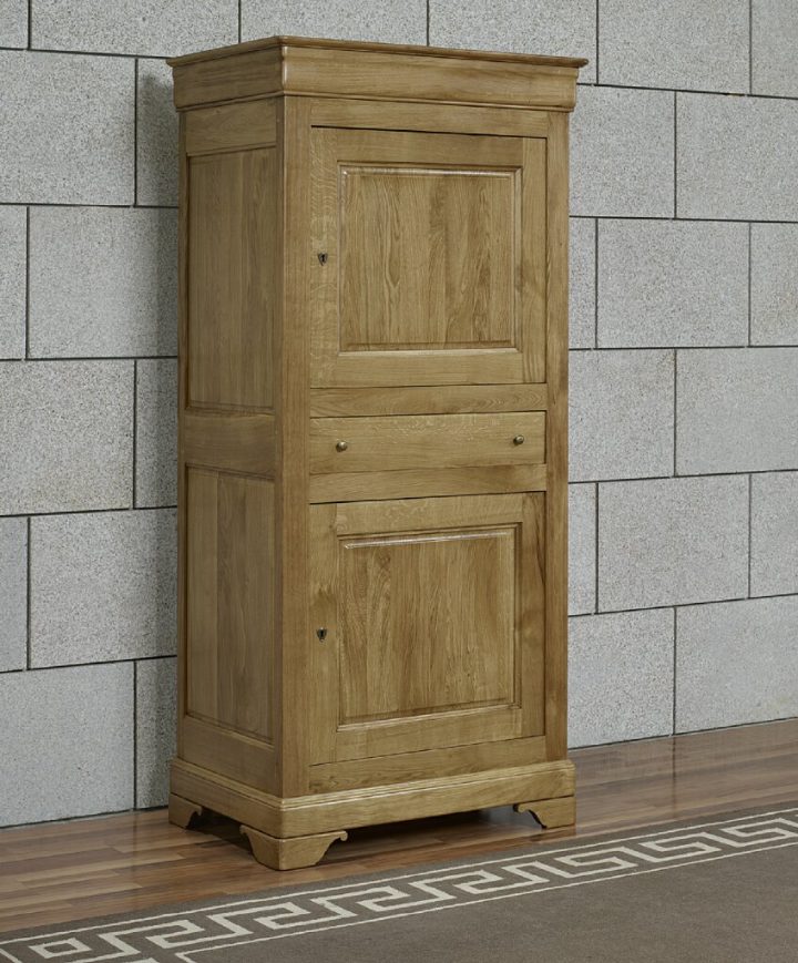 meuble homme debout ancien