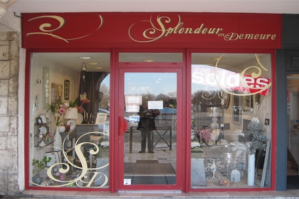 magasins de meubles la rochelle