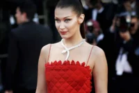 bella hadid age 2015