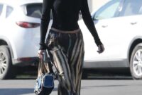 bella hadid black top