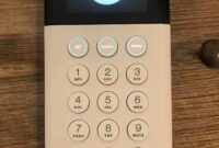 adt security vs simplisafe adt security vs simplisafe