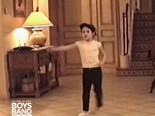 Oops ! Capucine Anav montre sa culotte lors d'une danse tr... - Closer