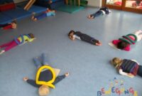 bewegungsstunde im kindergarten beispiele
