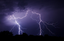  Lightning Strike Free Stock Photo - Public Domain Pictures Motiv 