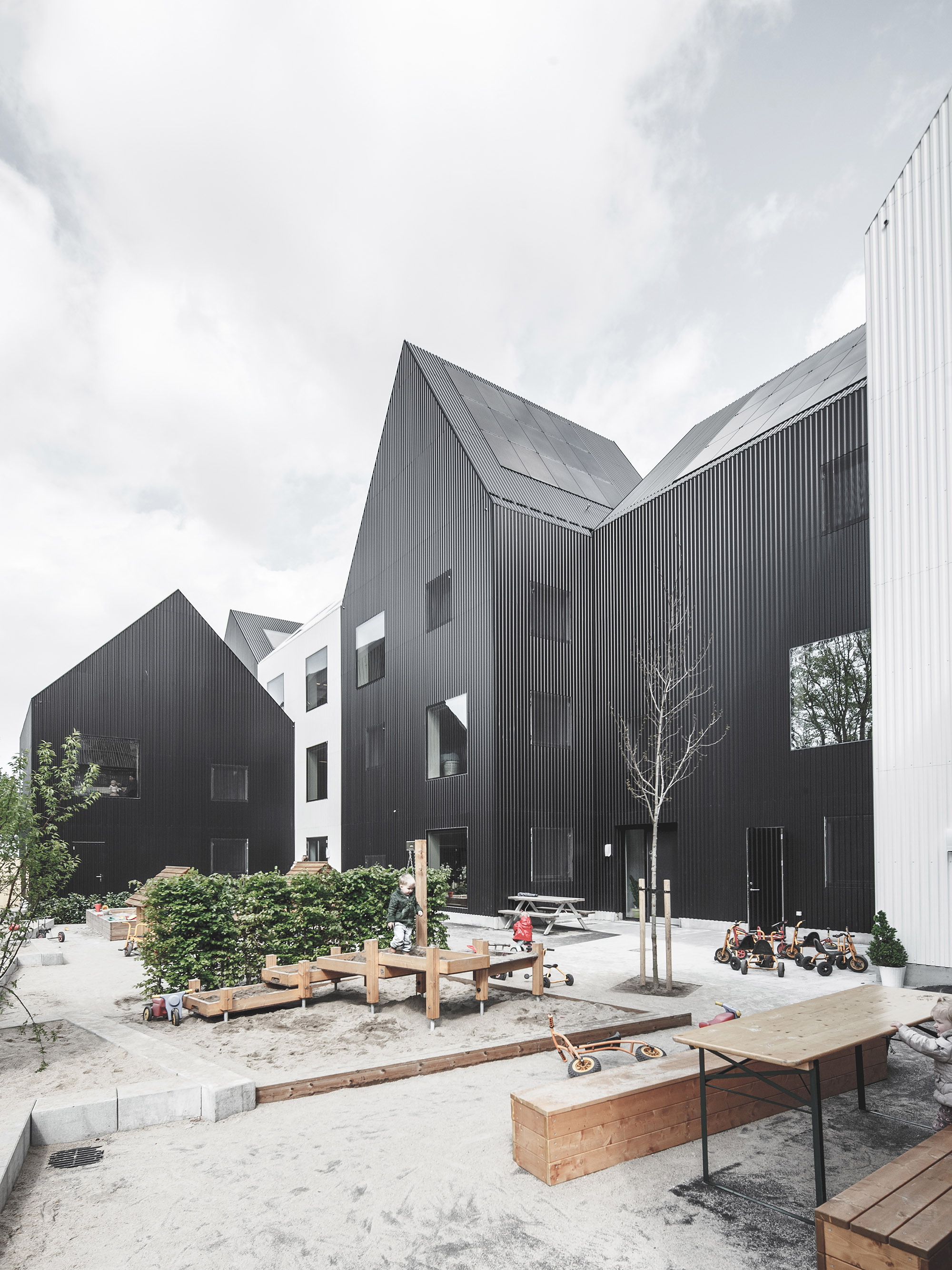  Frederiksvej Kindergarten, Copenhagen, Denmark by COBE - 谷德设计网 