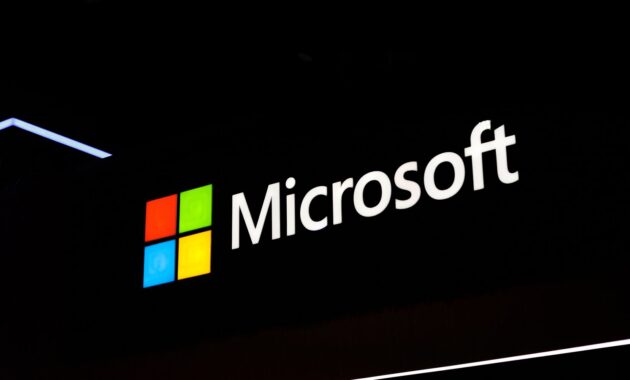 microsoft word white background