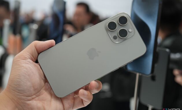 iphone 15 pink features