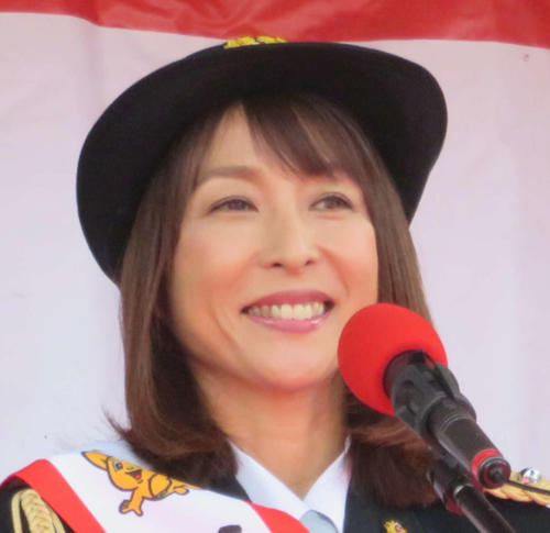 かとうれいこ、胸元あらわなグラビアショット「素晴らしい 」「さすがレジェンドボディ」 - 芸能 : 日刊スポーツ