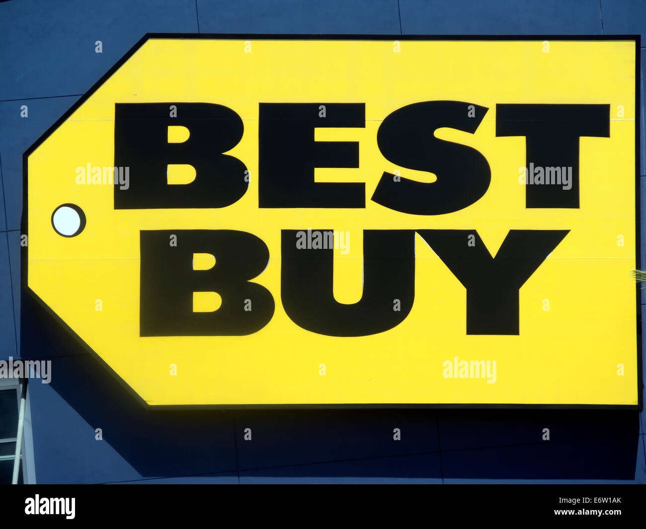 Electronic store best buy hi-res stock photography and images - Alamy