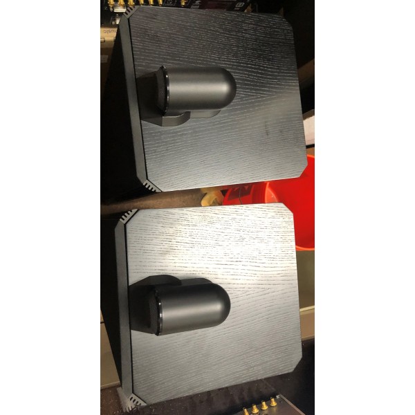 B&W 804 Matrix - Speakers