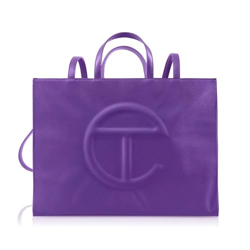 Telfar Bags Are on Amazon Thanks to Oprah's Favorite Things 2023 Illustration 