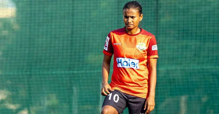 সানজিদাদের বিপক্ষে ম্যাচ খেলেই দেশে ফিরছেন সাবিনা Motiv 