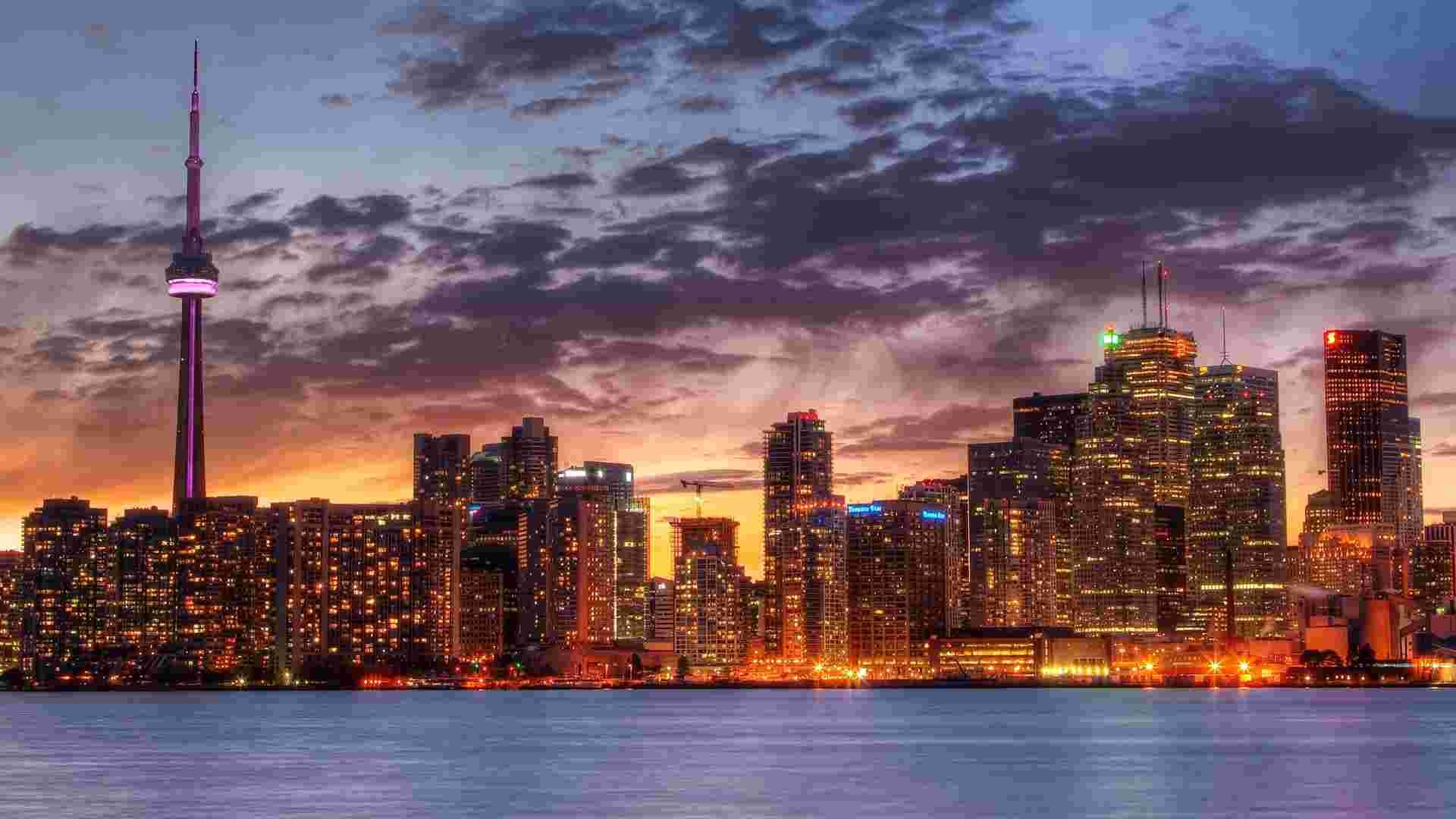  Toronto Skyline Wallpaper (61+ images) Illustration 