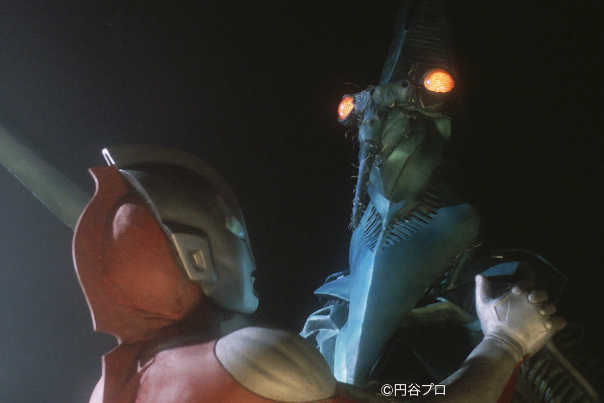 12月5日 バルタン星人を追って青い目をしたウルトラマンパワードが登場！ - TELEMAGA.net｜講談社