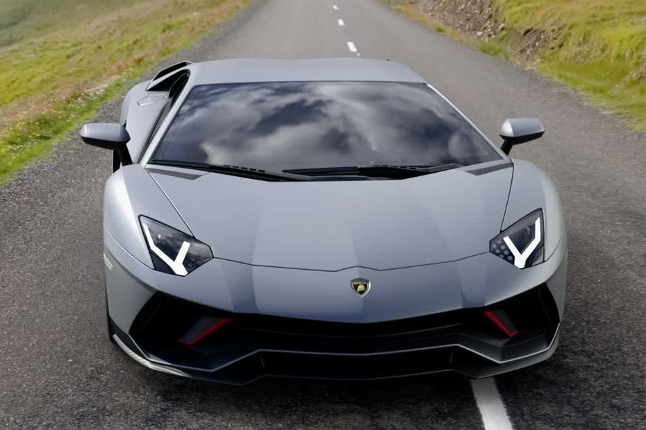 Lamborghini Aventador Cost