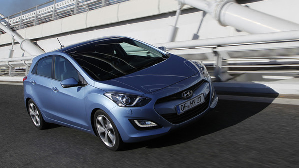  Hyundai i30, compatta da 1400 km con un pieno [test e foto] - Wired.it 