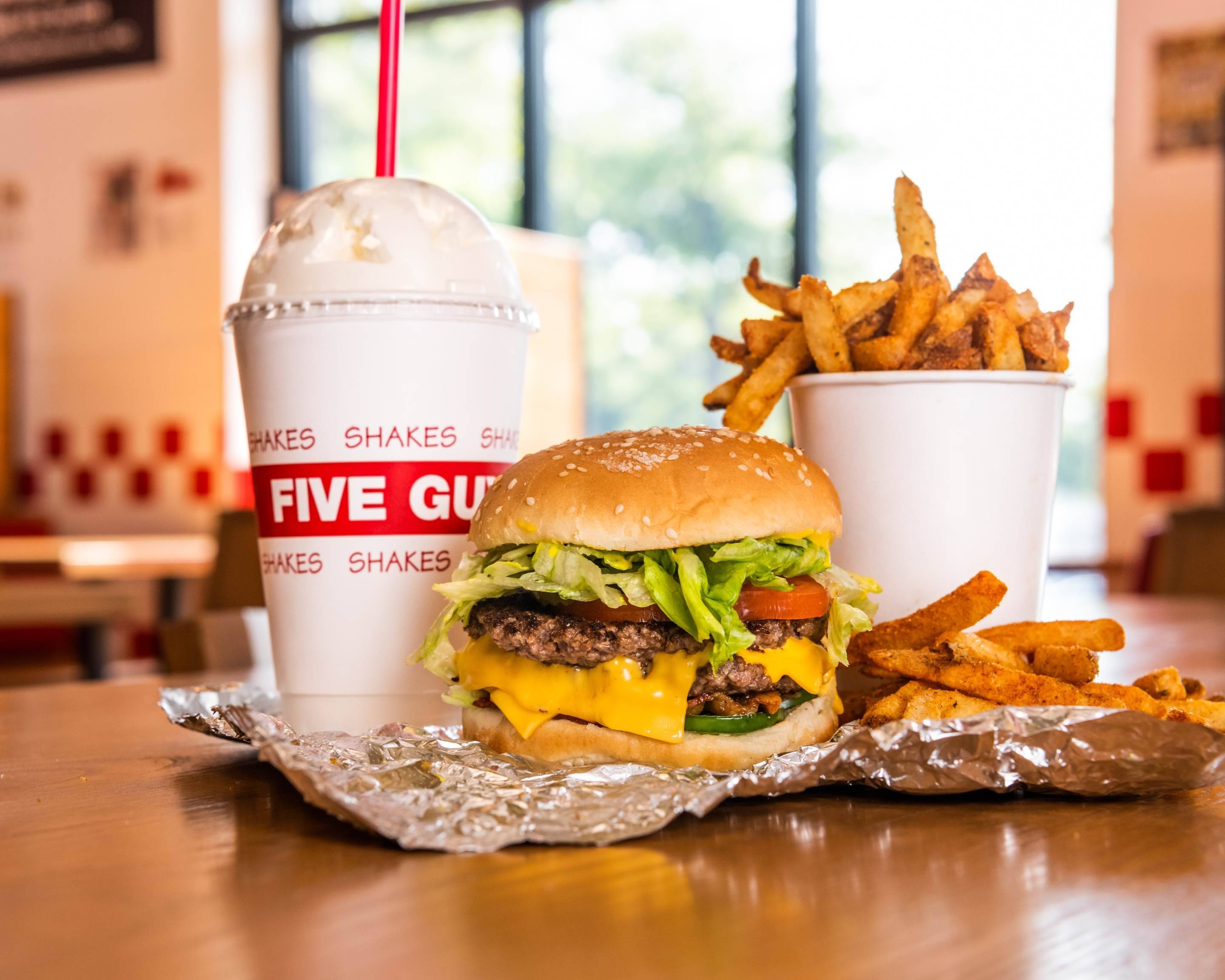  Foto zu Order Five Guys (11225 Miramar Parkway Unit 340-350) FL - 2041 - Menu 