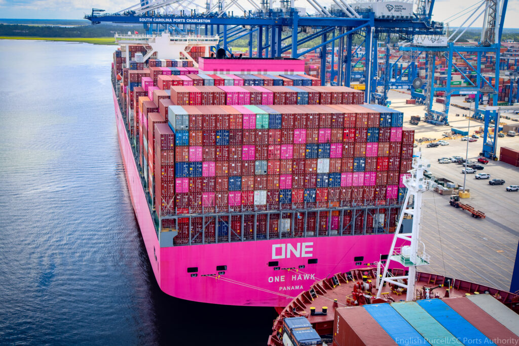  Foto zu ONE partners with Google Cloud to advance digital container shipping 
