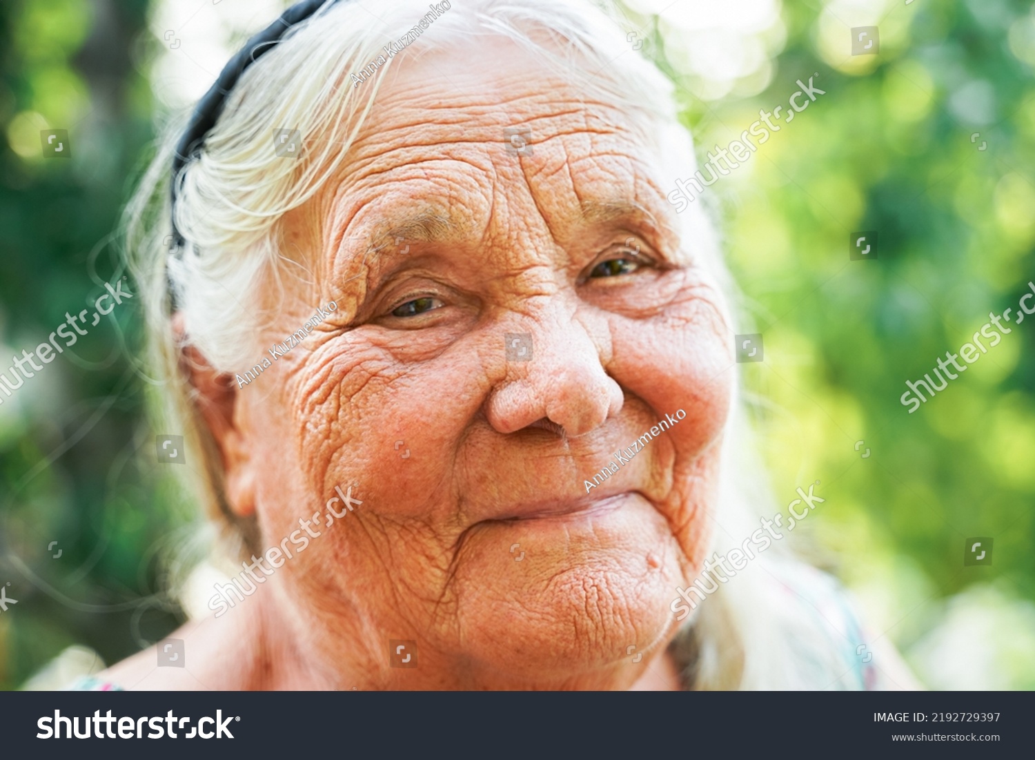  Very Old Women Motiv 
